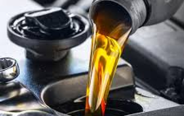 <p>OIL& FILTER CHANGE</p>

<p>&nbsp;</p>